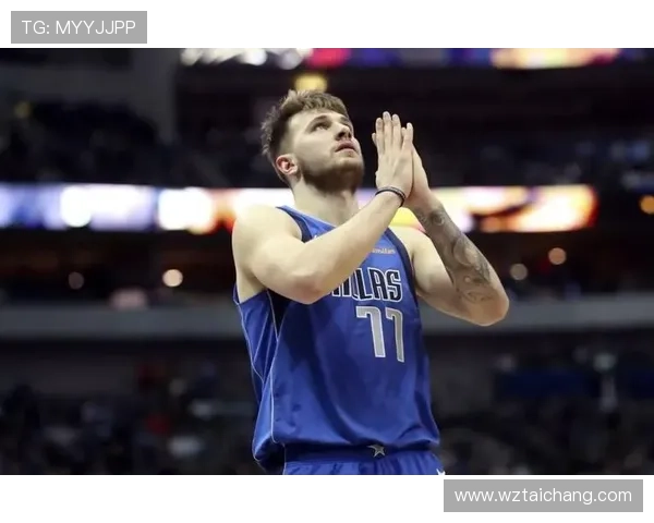 东契奇分享抖肩庆祝背后的心路历程与自发灵感 东契奇分享抖肩庆祝背后的心路历程与自发灵感